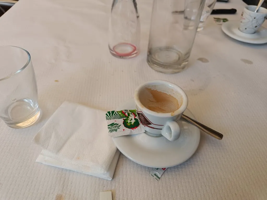 PAUL GREIGER_Piccola Parigi_Ardenno_review