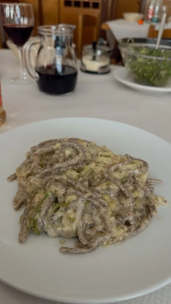 Piccola Parigi_Ardenno_slider_image_3