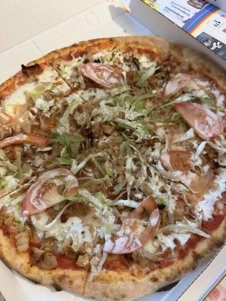 Pizzeria Del Faraone restaurant in Ardenno