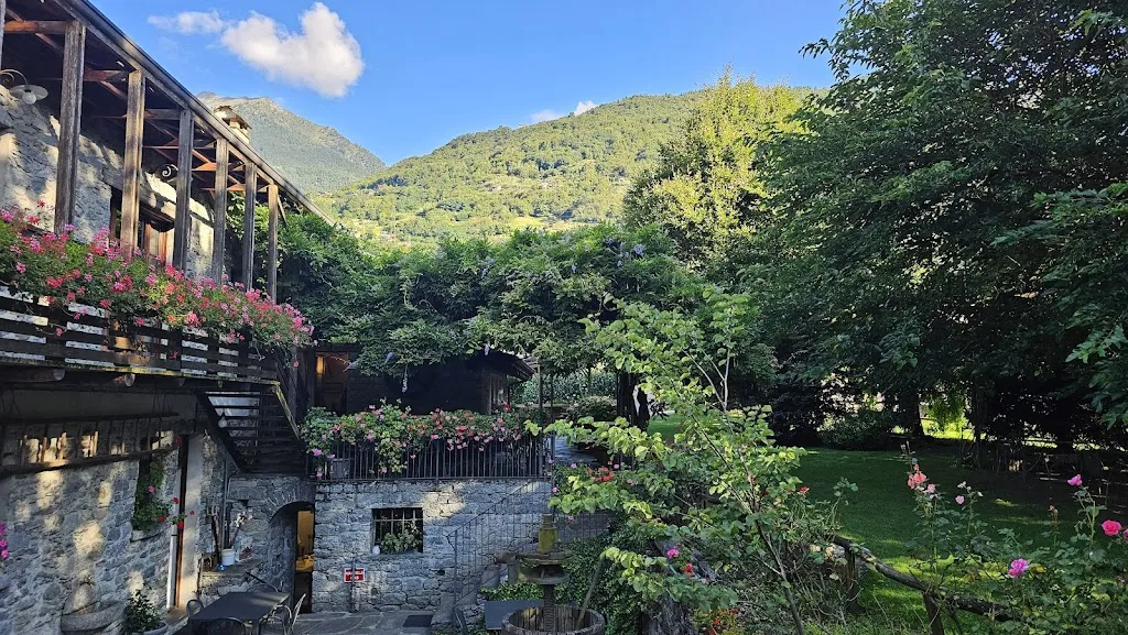 Samuel M._Le Case Dei Baff_Ardenno_avis