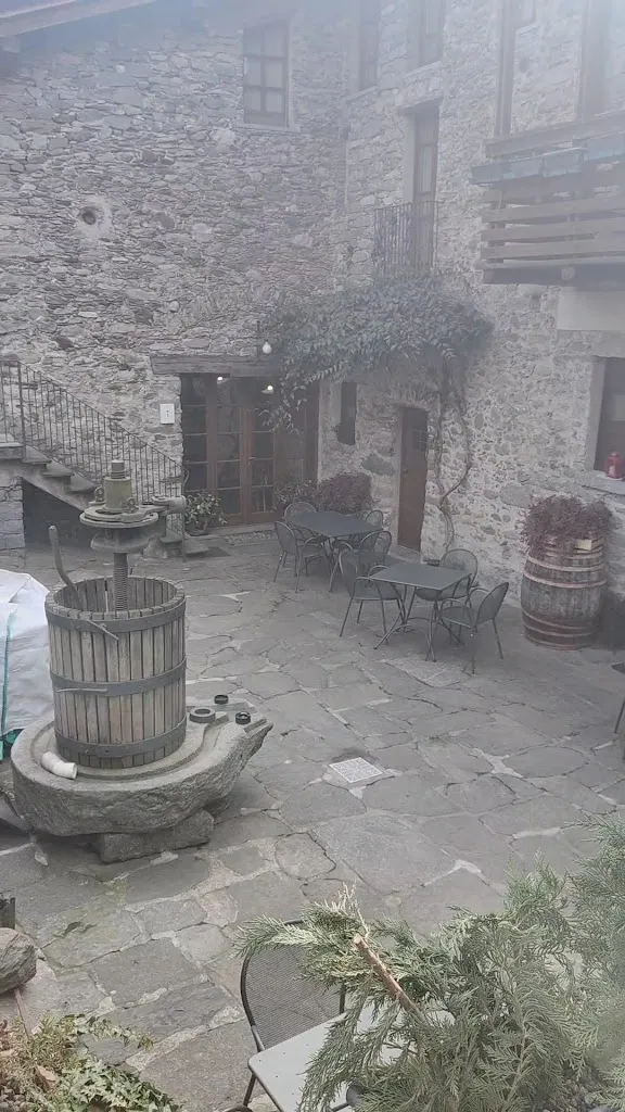 Le Case Dei Baff_Ardenno_slider_image_2