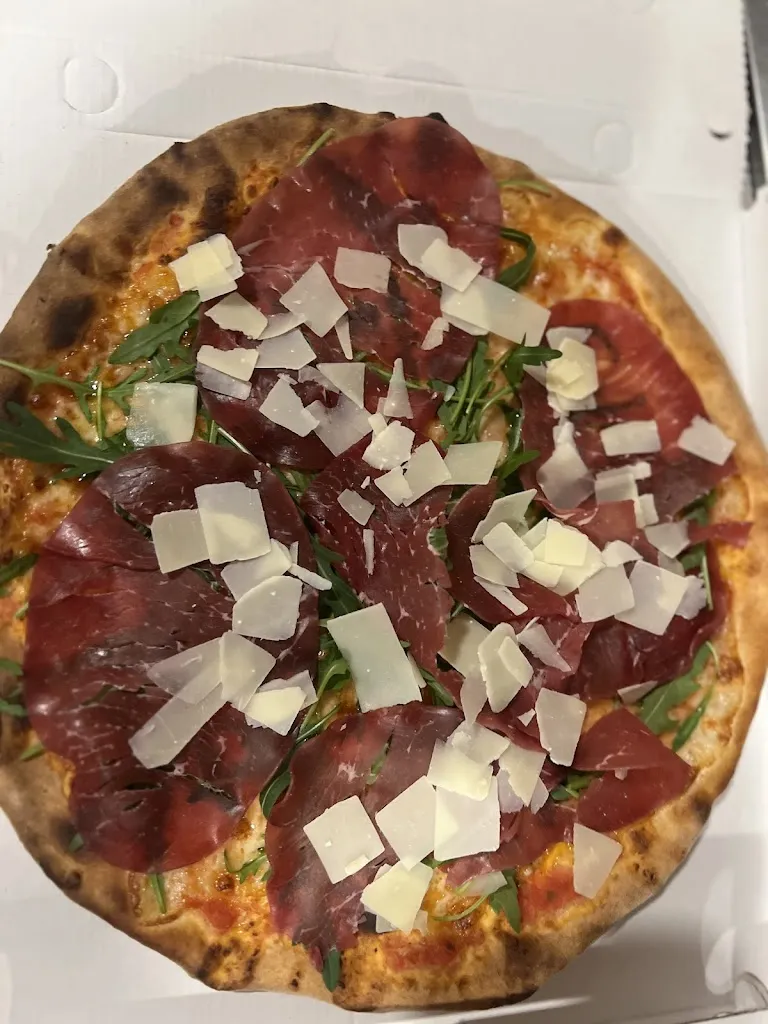 pizza cairo_Ardenno_slider_image_3