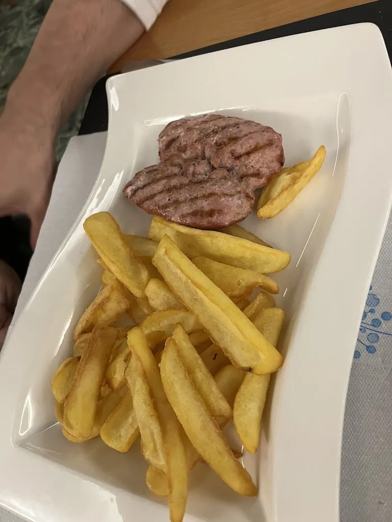 Yeni Rodrig_La Taverna degli Elfi_Aprica_review