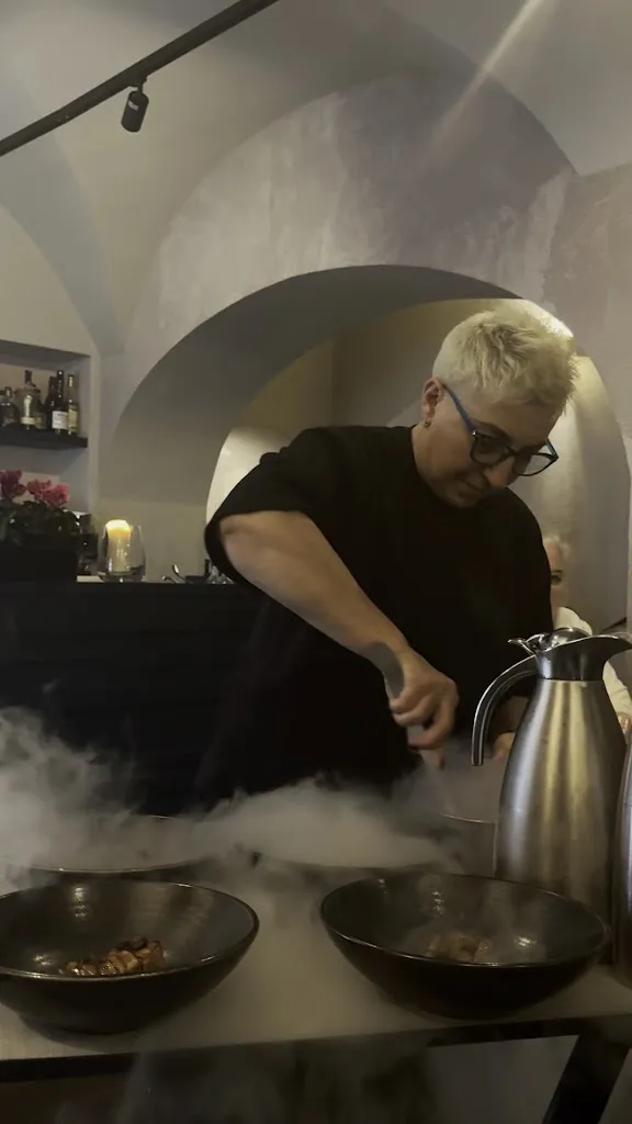 Gina casa con cucina_Saint-Vincent_slider_image_2