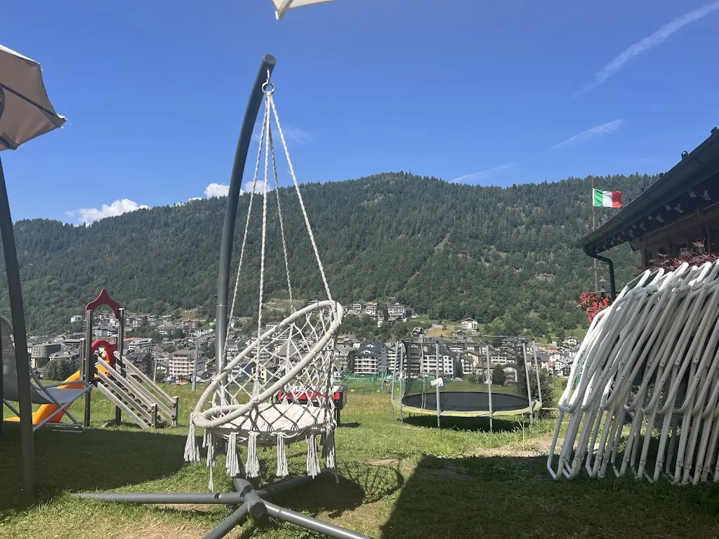 Simo- “Symon” N._Baita Le Lische_Aprica_review