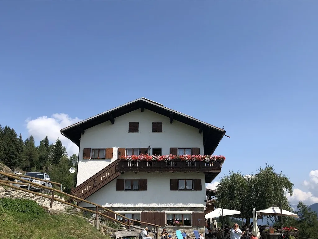 Francesco Passeri_Cascina Biancotti_Aprica_review