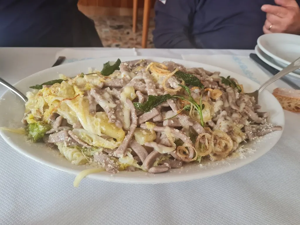 Ristorante La Quercia Antica restaurant in Aprica