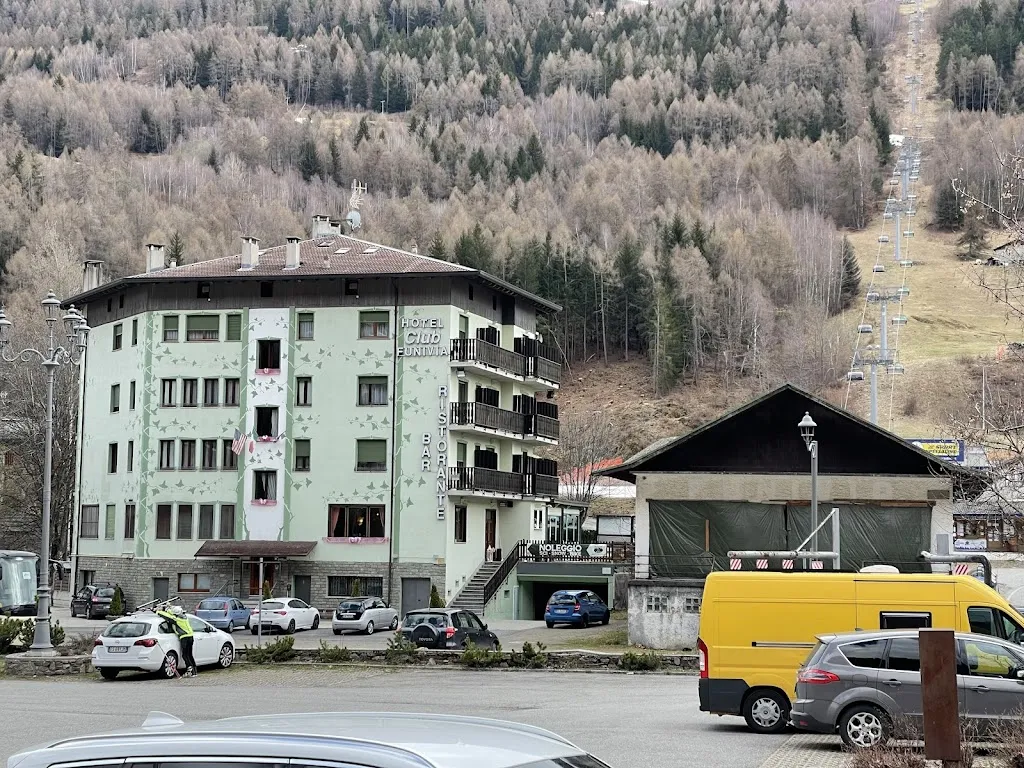 Joel Jefferson_Hotel Club Funivia_Aprica_review