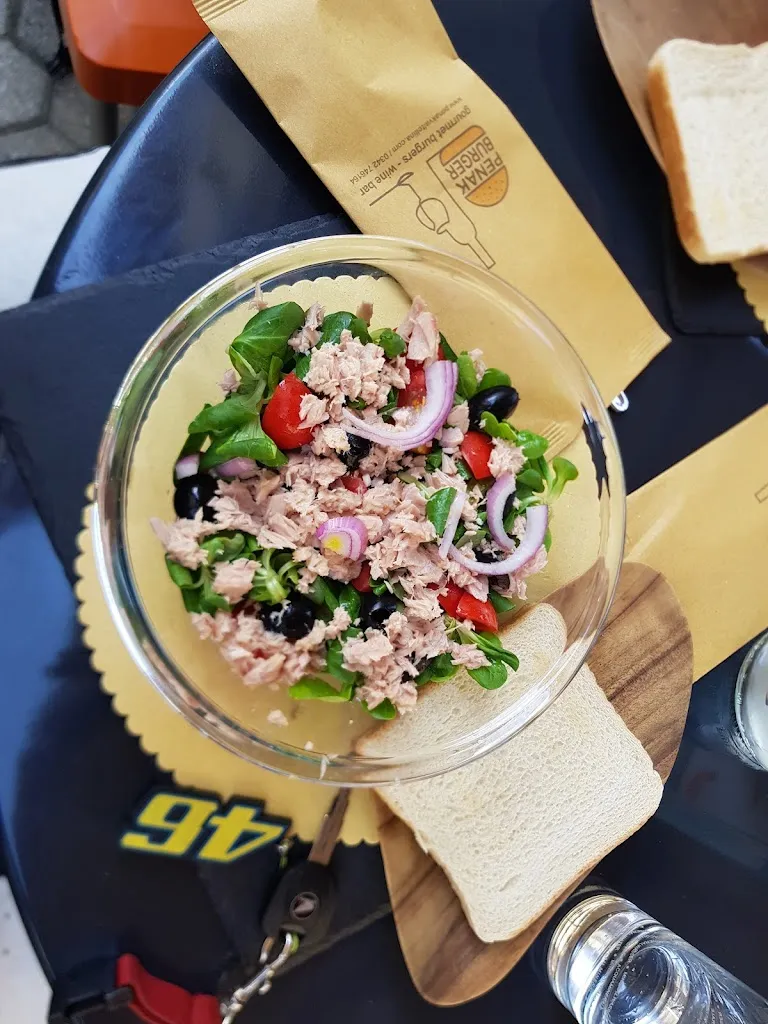 Menu_Penak Burger and Wine bar_Aprica_image_5