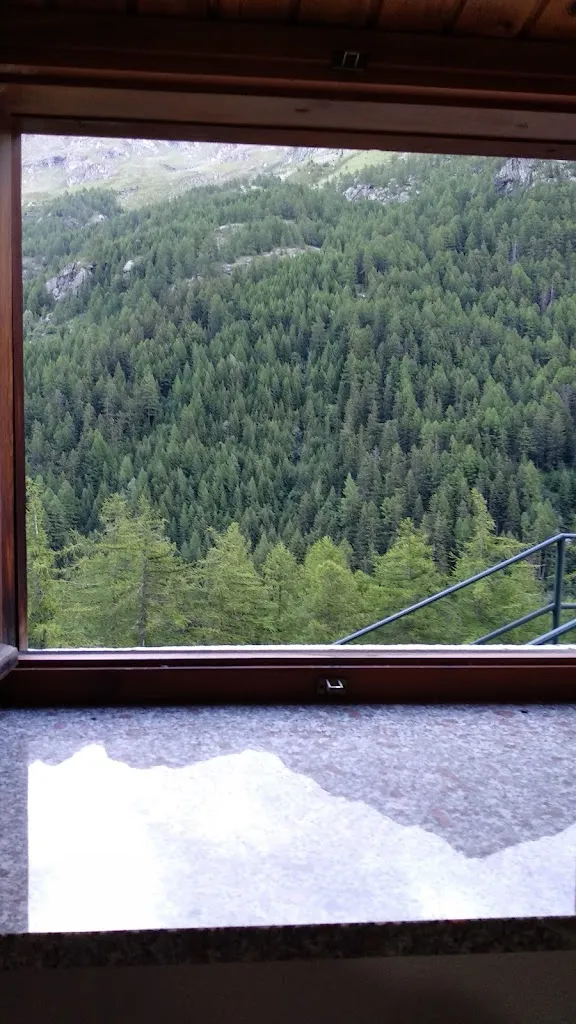 merav nagar_Hotel Ristorante Perret_Valgrisenche_review