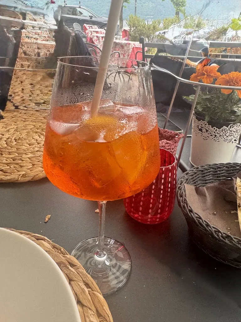 Soiree_Piazzetta Lago Di Como_Argegno_recensione