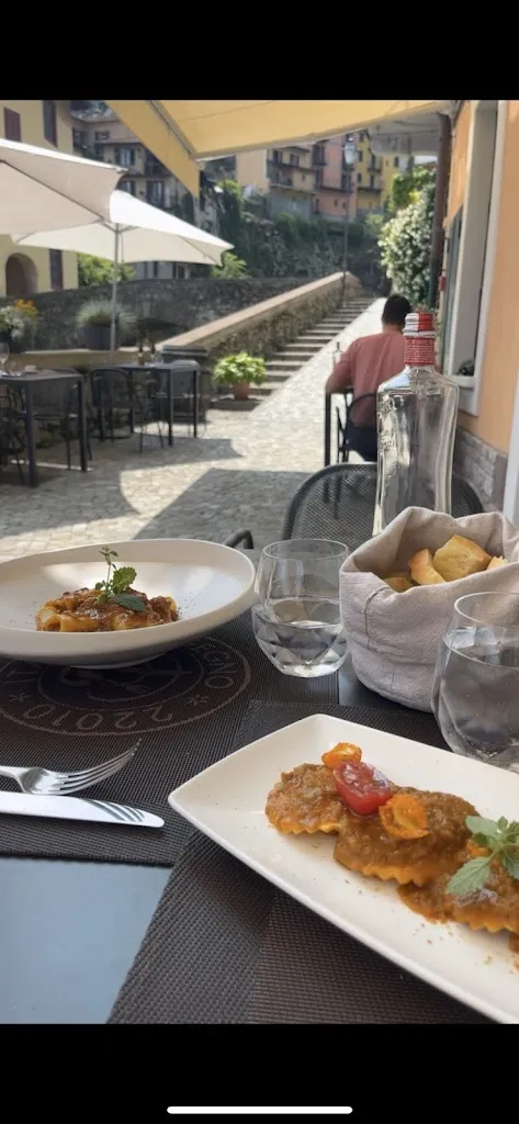 Célestine Lelds_La P'Osteria_Argegno_review