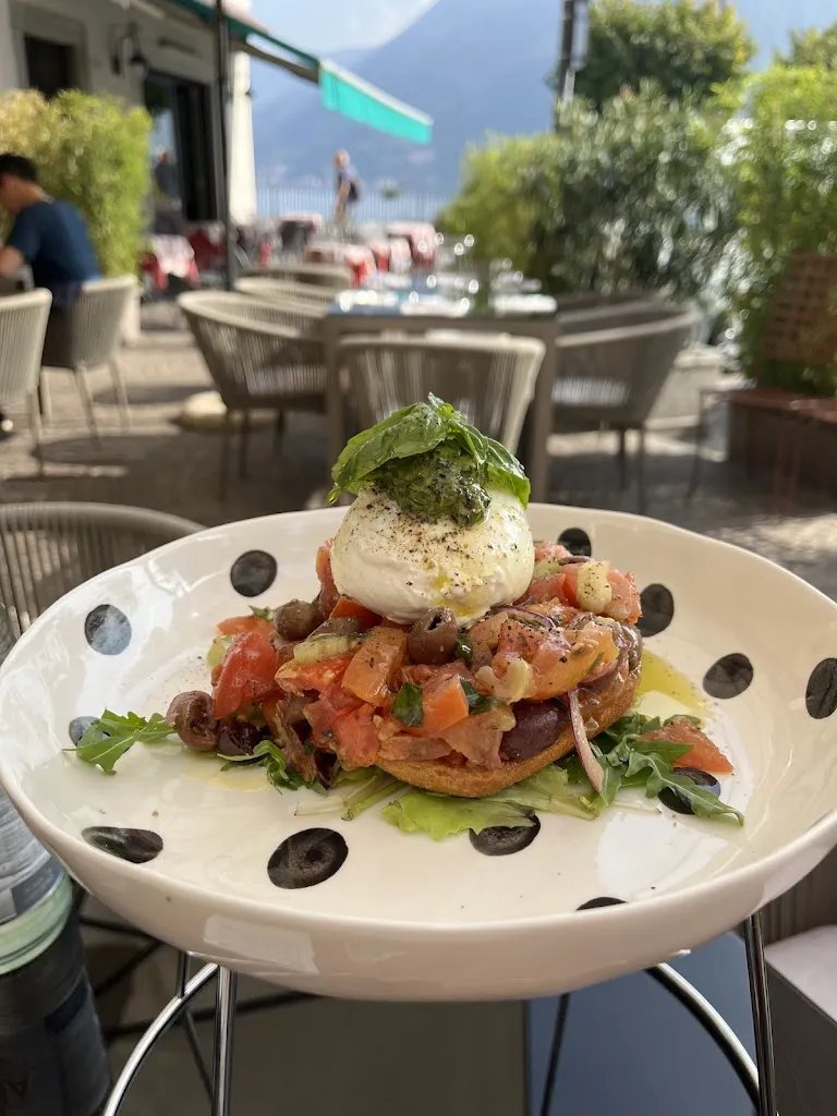 Ristorante Barchetta_Argegno_slider_image_3