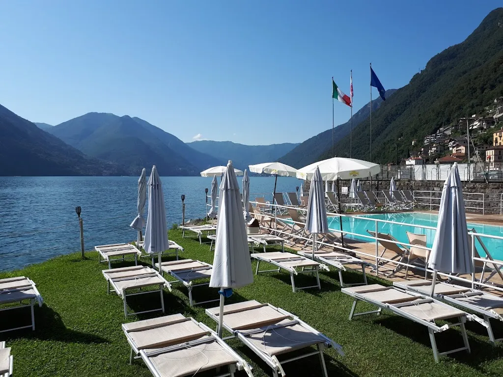 Pizzeria - Ristorante Lido di Argegno_Argegno_slider_image_3