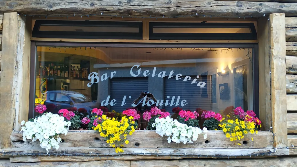 Bar de L'Aouille_Valgrisenche_slider_image_3