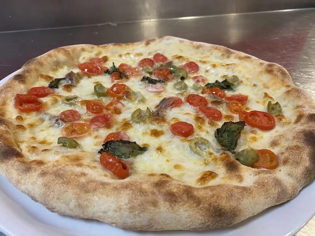 Pizzeria Pim Pam ARTOGNE_Artogne_slider_image_1