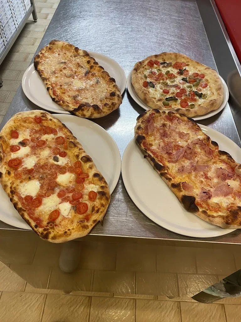 Pizzeria Pim Pam ARTOGNE_Artogne_slider_image_2