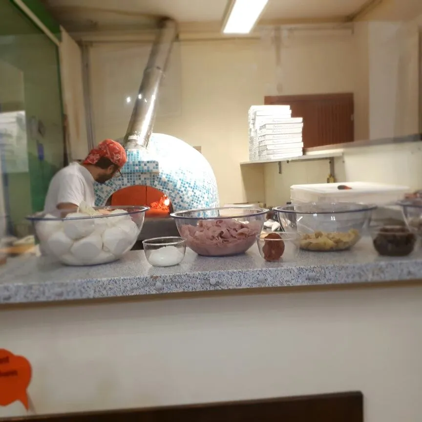 Pizzeria LACALAMITA#fornoalegna restaurant in Arsago Seprio