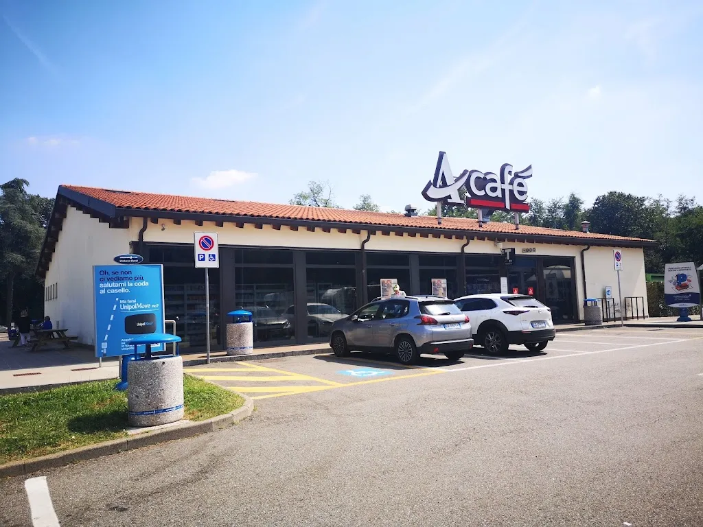 Autogrill Verbano Ovest restaurant in Arsago Seprio