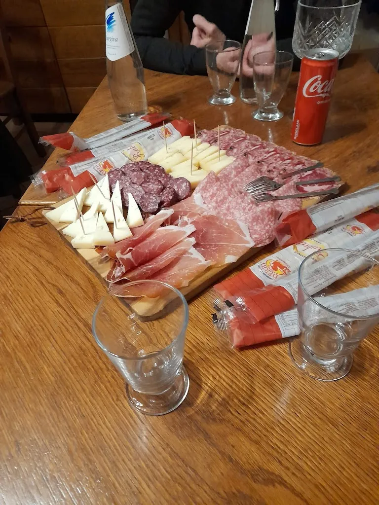 Menu_Ai Due Pini_Arsago Seprio_image_1