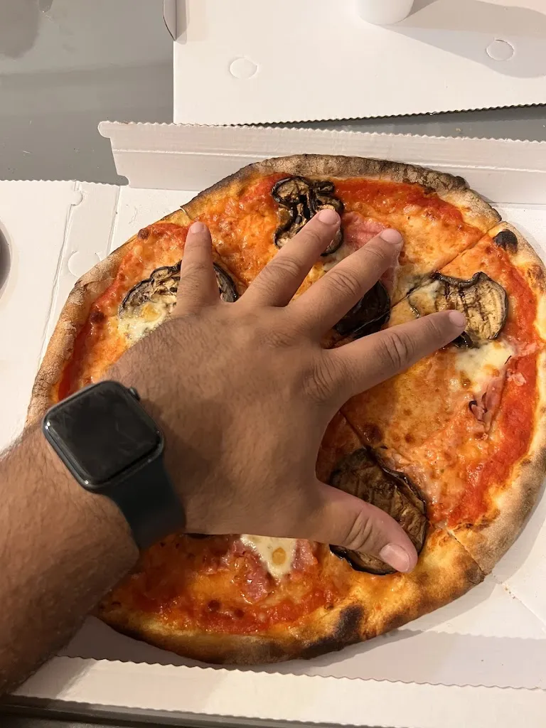 Luca Arciduca_Pizzeria L'Oasi di Colangelo e Leo _Arsago Seprio_review