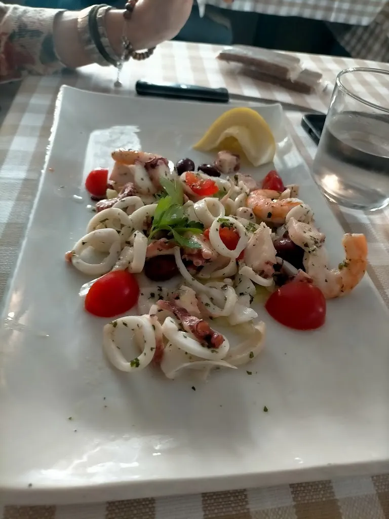 Umberto Zecca_Pullecenella _Arluno_review