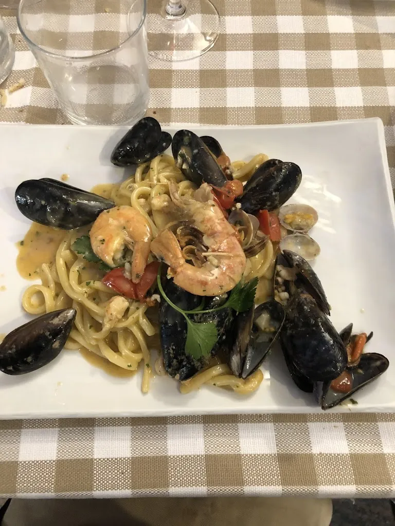 anna maisto_Pullecenella _Arluno_review