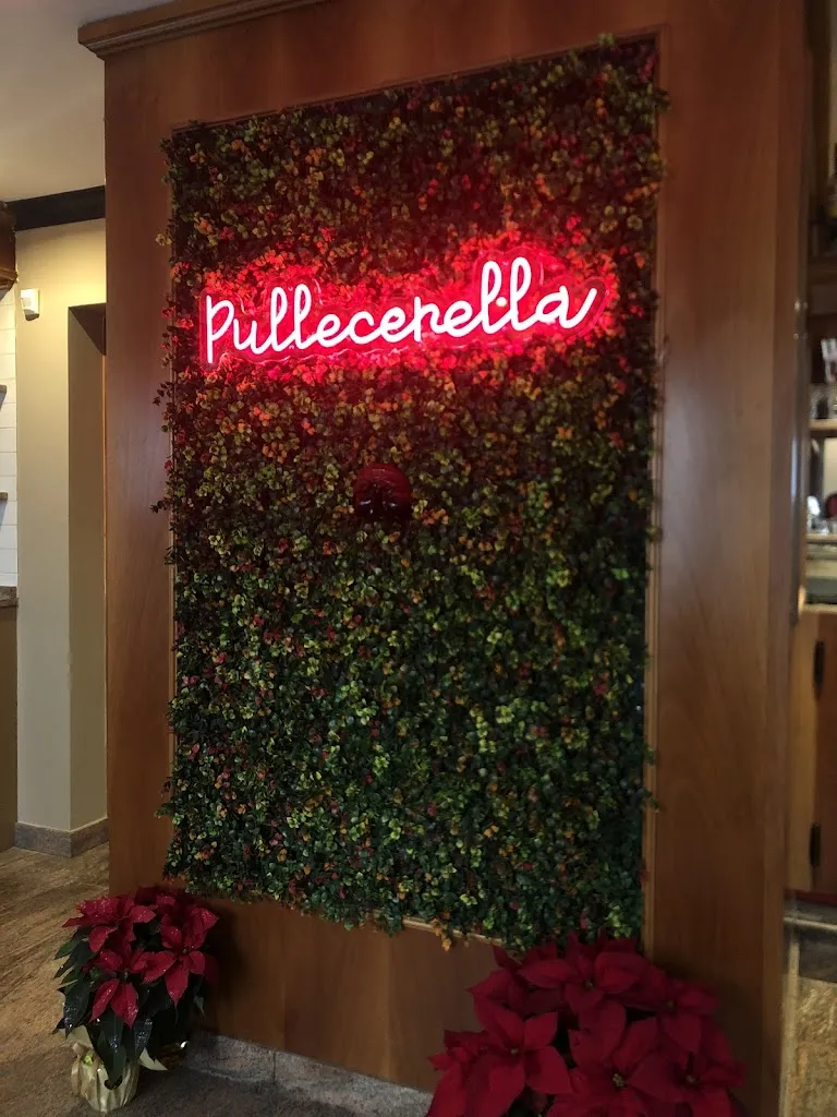 Pullecenella  restaurant in Arluno