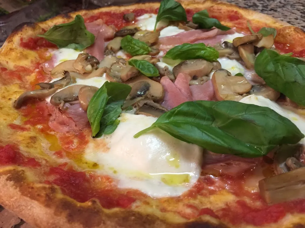 Pizzeria Ara Lunae_Arluno_slider_image_2