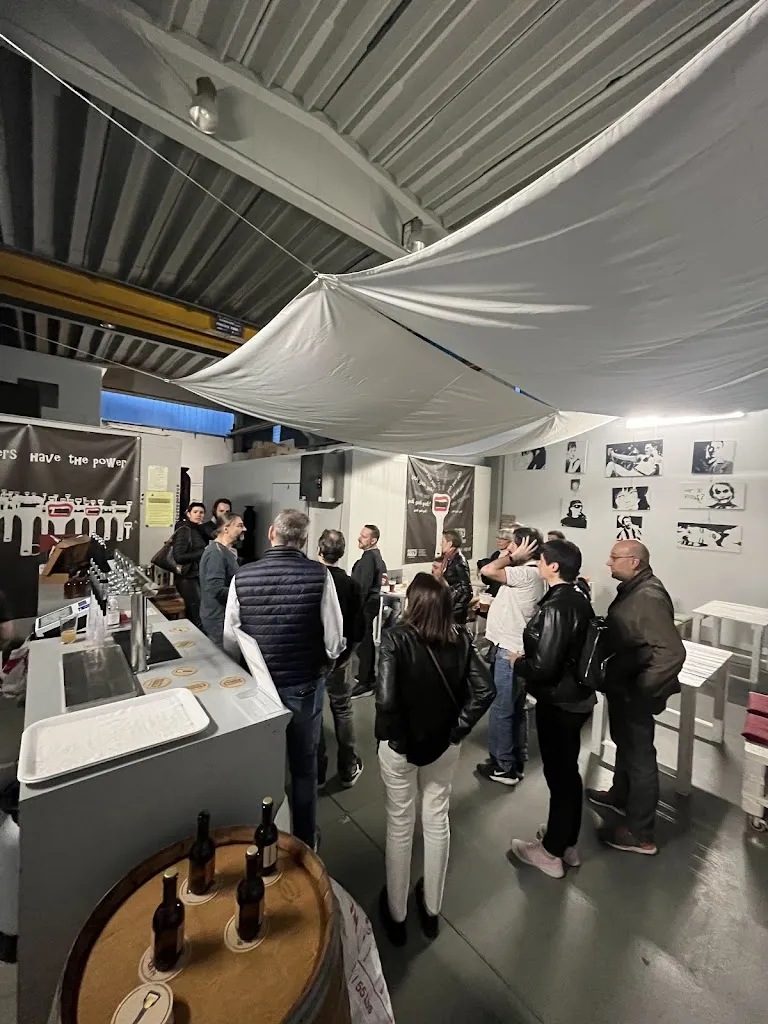 The Spirits Bay_Beautiful Rebels_Arluno_review