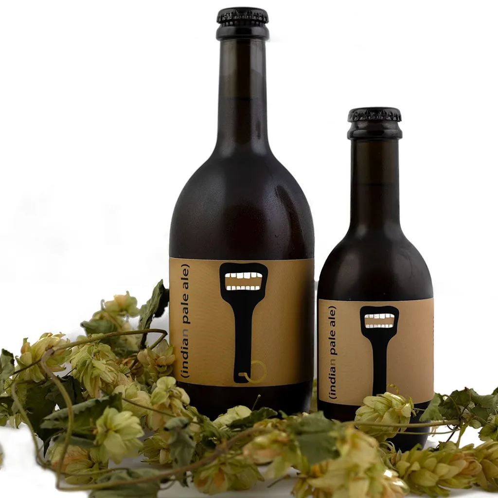 Beautiful Rebels_Arluno_slider_image_2