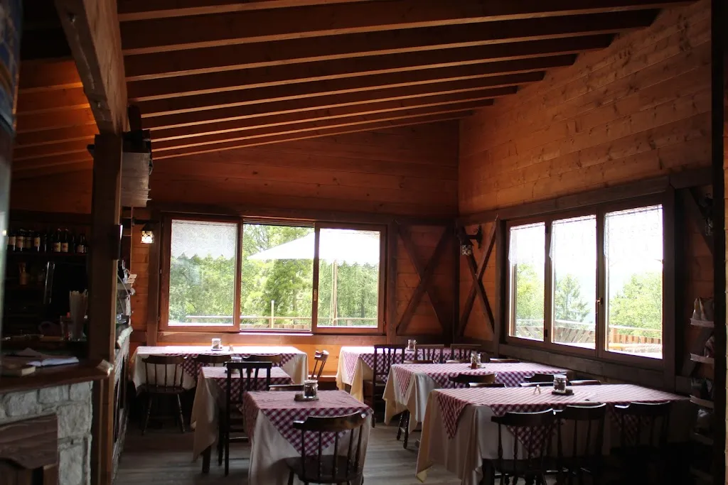 Rifugio 1111 restaurant in Aviatico
