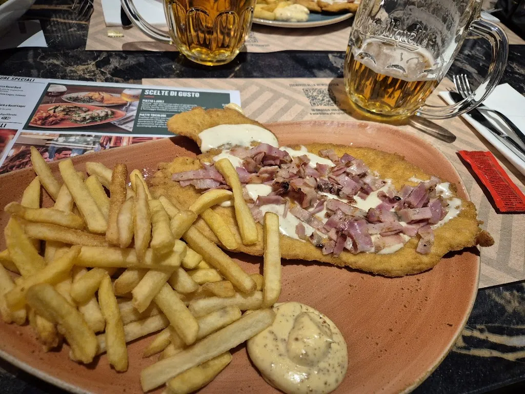 Bojan Budeš_Wiener Haus Assago_Assago_Bewertung