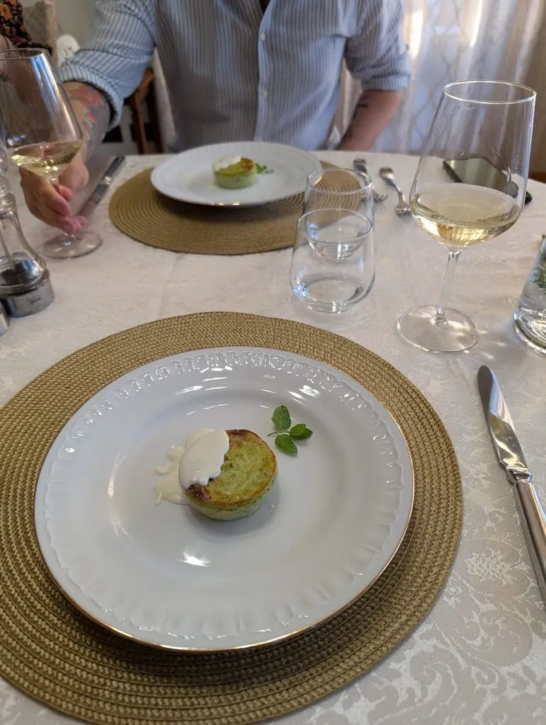 Sara_Disiu | Home Restaurant_Assago_review