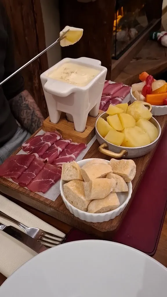 L'Osteria_Valle d'Aosta_slider_image_2