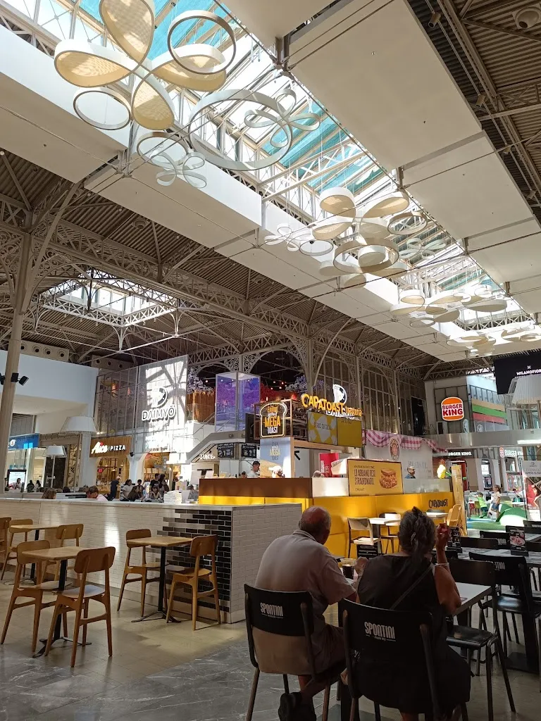 Milanofiori • Centro Commerciale_Assago_slider_image_3