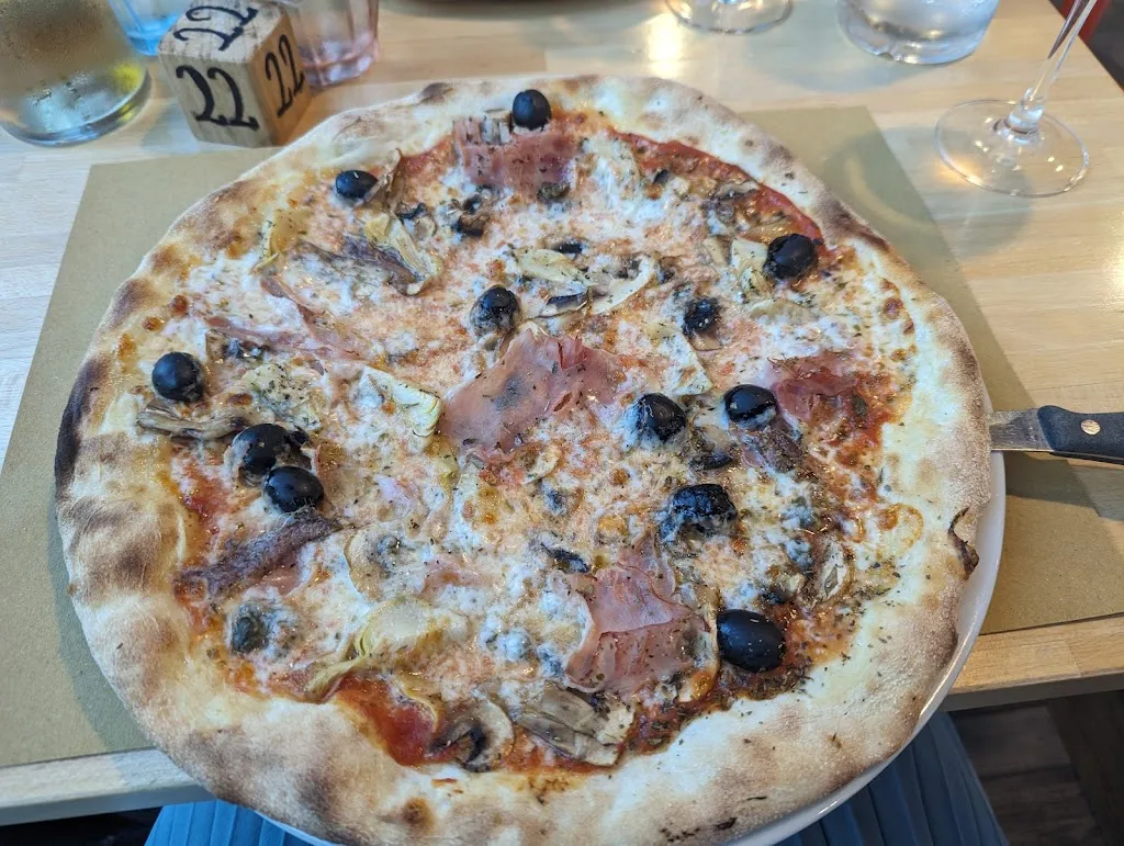 Elle Watson_Vintage Break_Assago_review