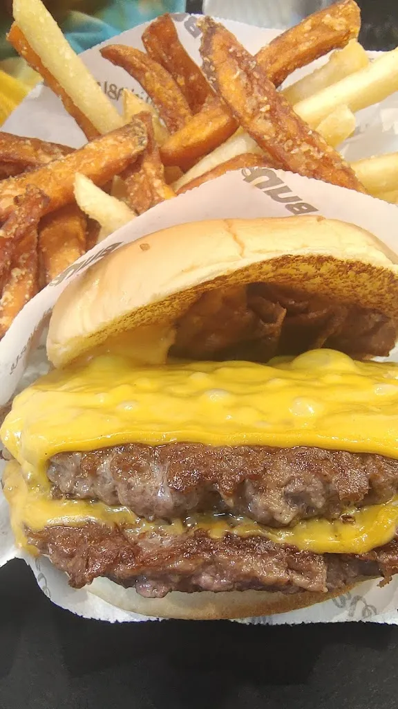 Steve Armeli_Bun Burgers - Assago_Assago_review