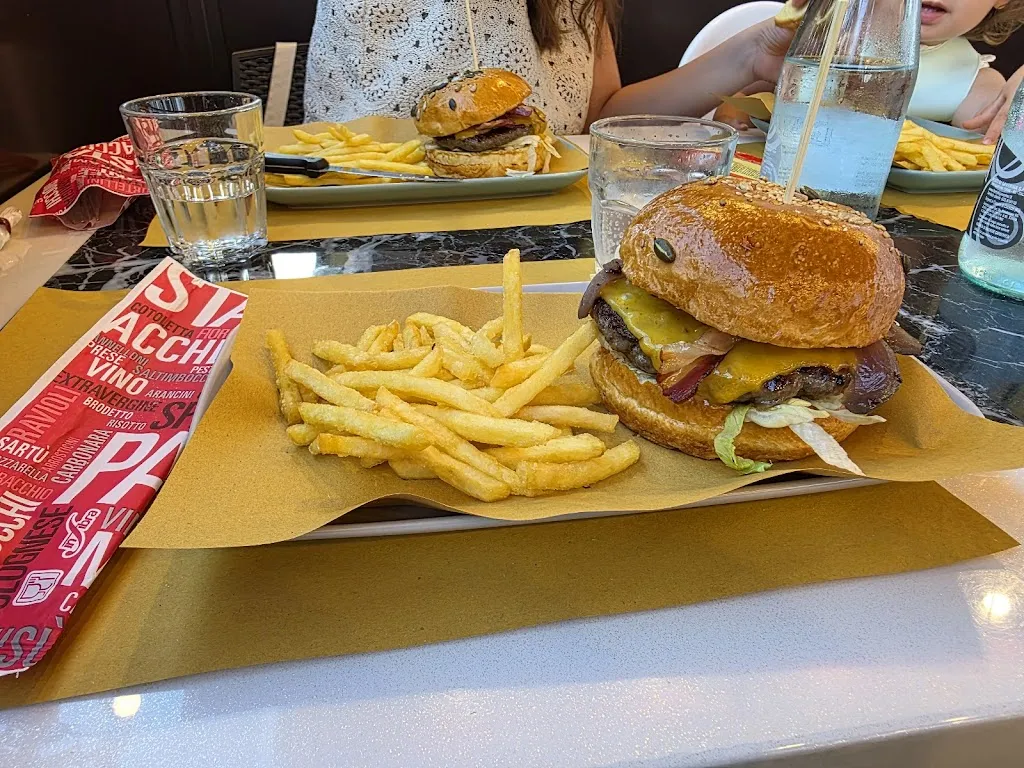 Roberto Zini_Hamburgeria dei fratelli Lombardi 20.20_Azzano Mella_review