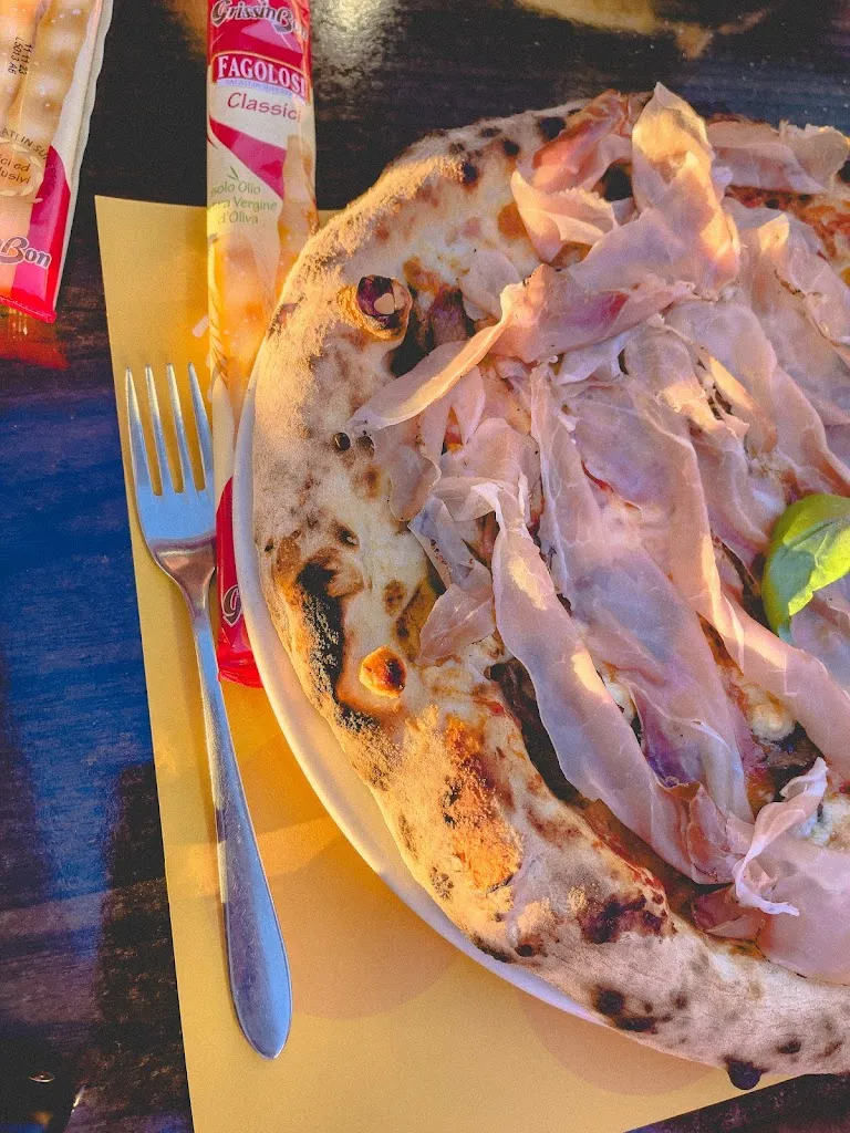 Enrica Messina_Pizzeria da Tony_Azzano Mella_recensione