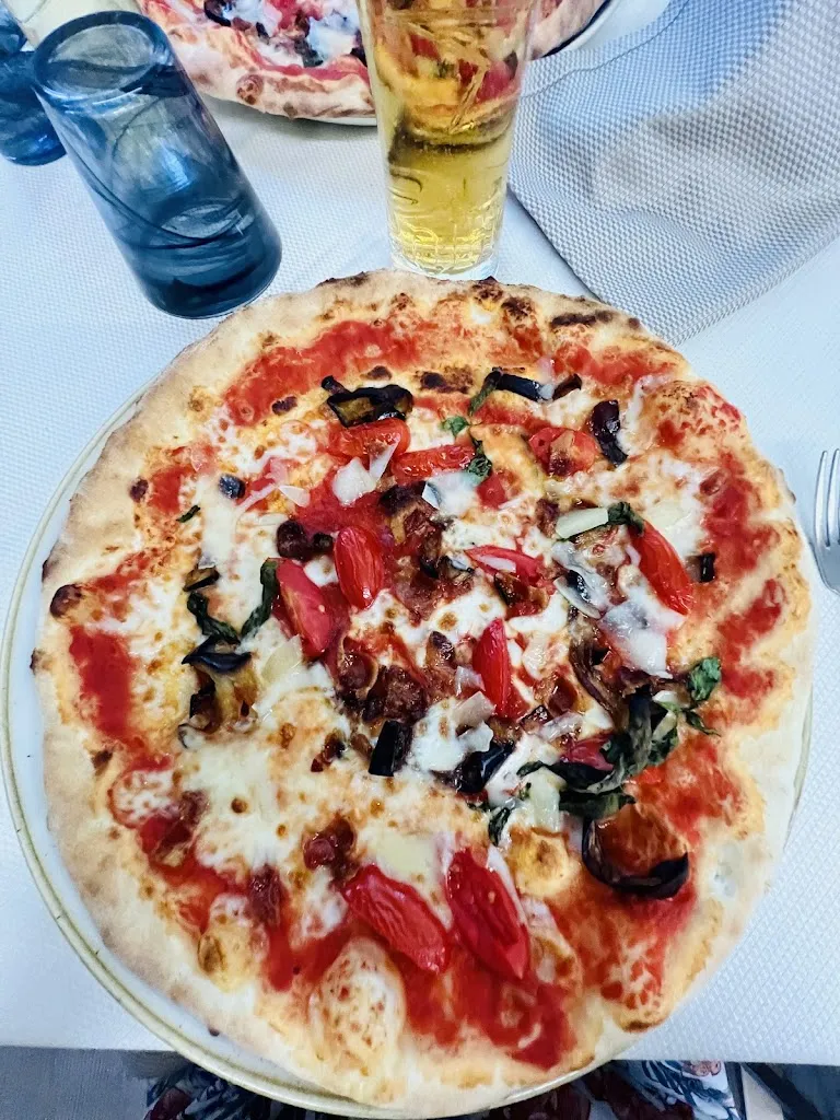 Italo Matteo Sese_Benvenuti Al Sud_Azzano Mella_review