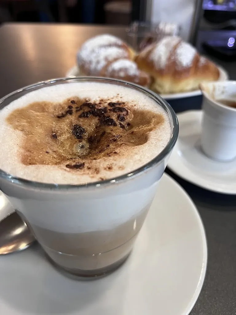 Jemma Edwards_Hog Cafè & Bistrò_Azzano San Paolo_review