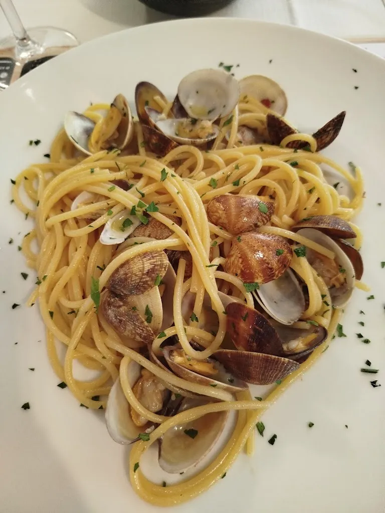 marti marti_Serenella 2_Azzano San Paolo_review