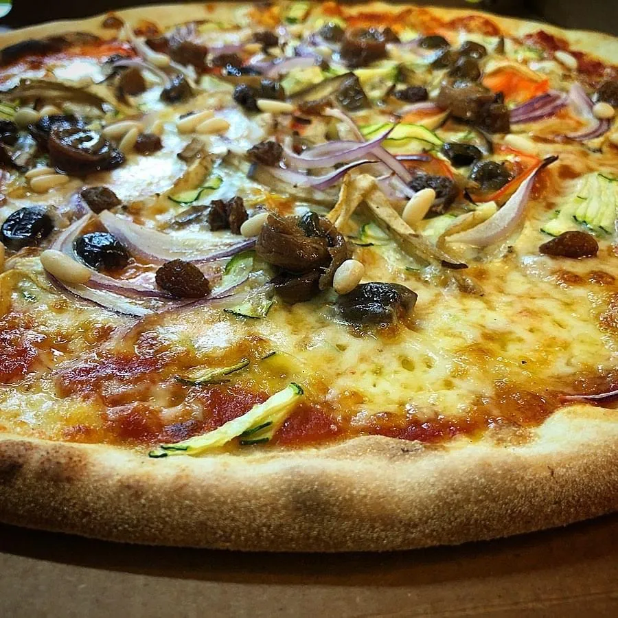 King Pizza Lab Azzano San Paolo restaurant in Azzano San Paolo