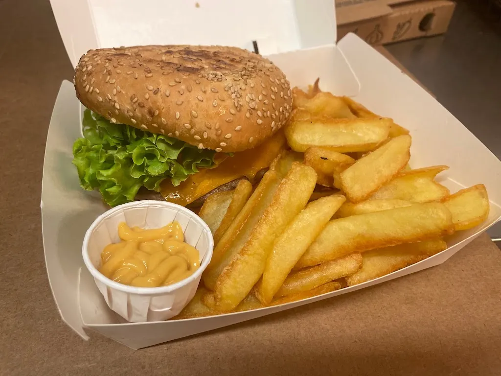 Burger Lab Azzano_Azzano San Paolo_slider_image_1