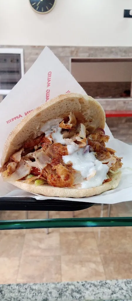 Syed KAMRAN Ahmed_Bravo pizzeria kebab_Azzano San Paolo_recensione