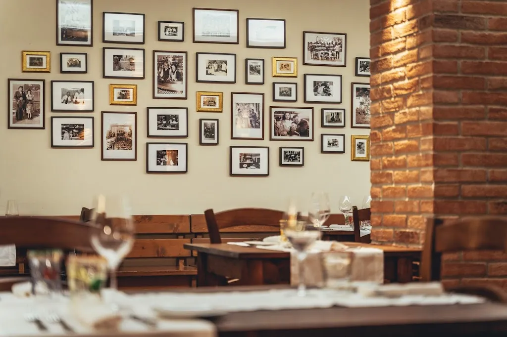 Hosteria Da Bruno restaurant in Azzate