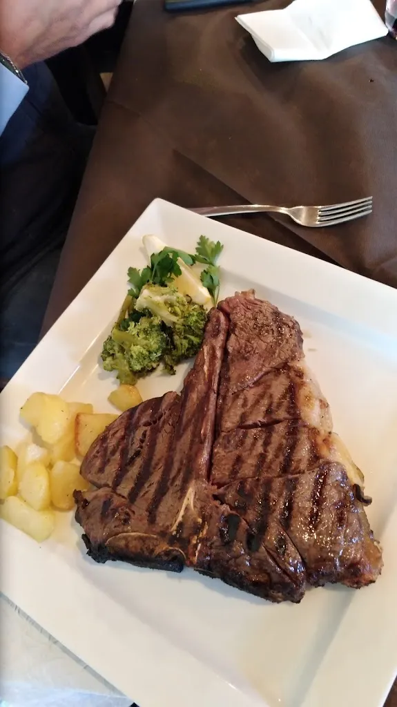 Fattoria Canale_Azzate_slider_image_1