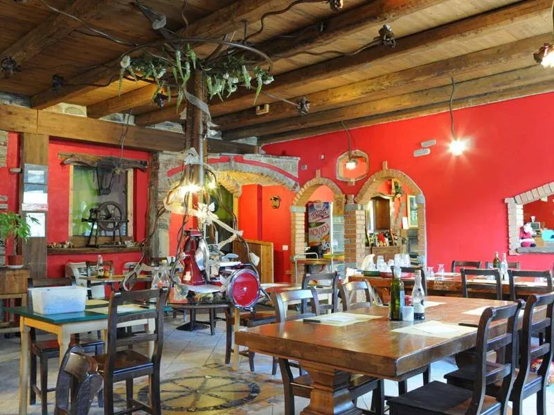 Fattoria Canale_Azzate_slider_image_3