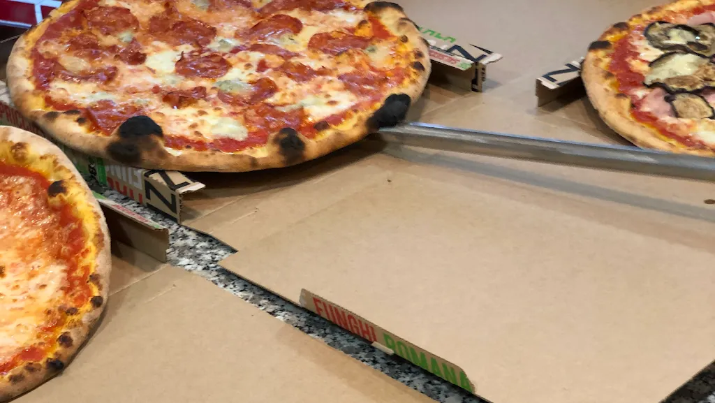 Dream Pizza_Azzate_slider_image_2